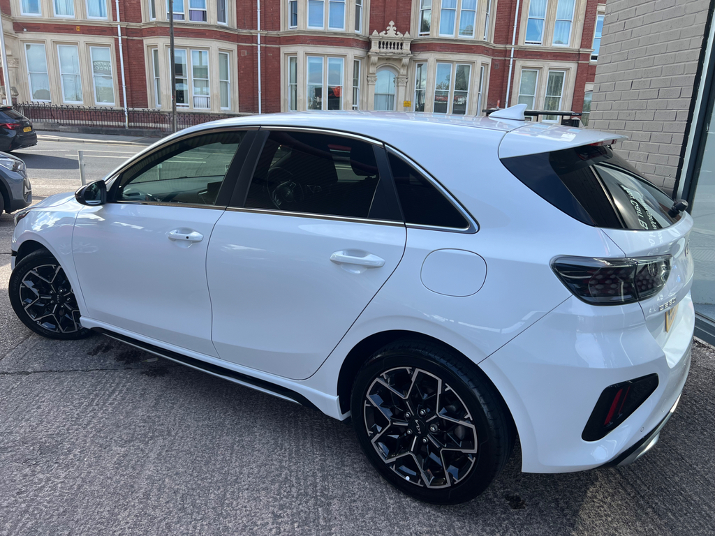 Kia Ceed Gt-line Isg White #2
