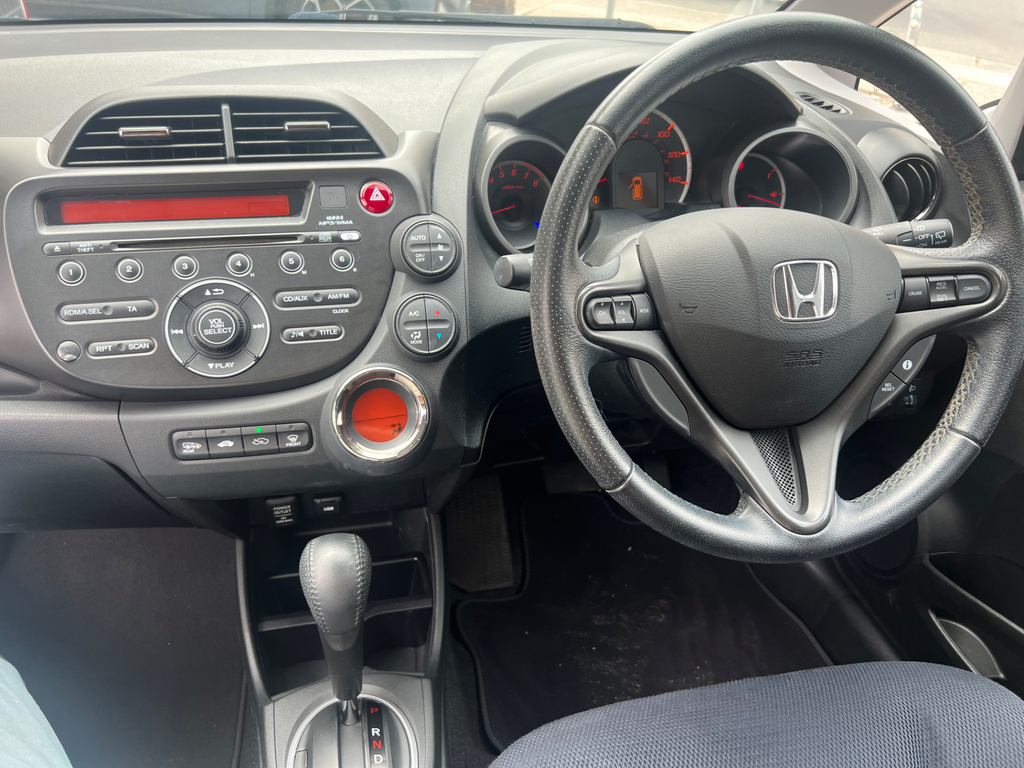 Honda Jazz I-vtec Es Plus Blue #7