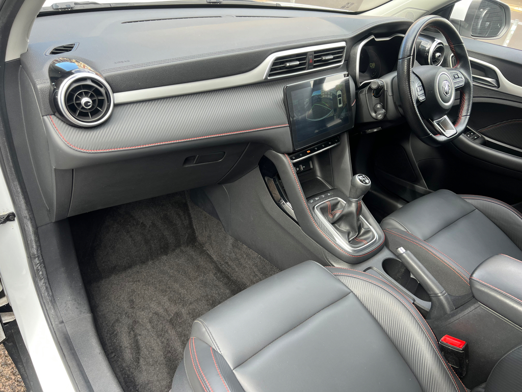 MG ZS Exclusive Vti-tech White #4
