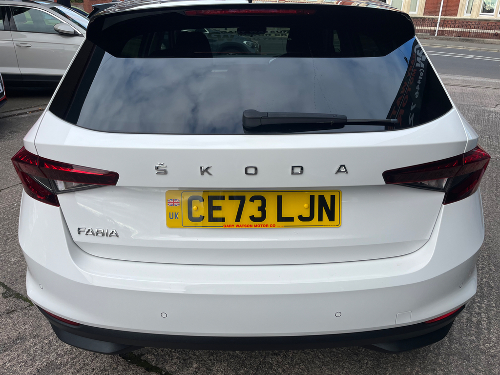 Skoda Fabia Colour Edition Tsi Black #5