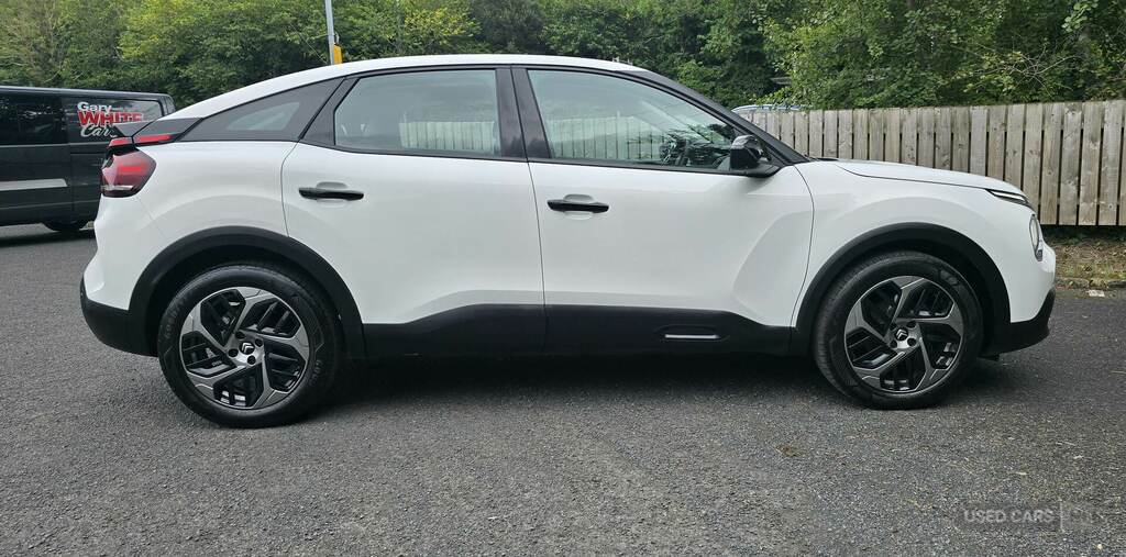 Citroen C4 1.2 Puretech Sense BA23DJE White #2