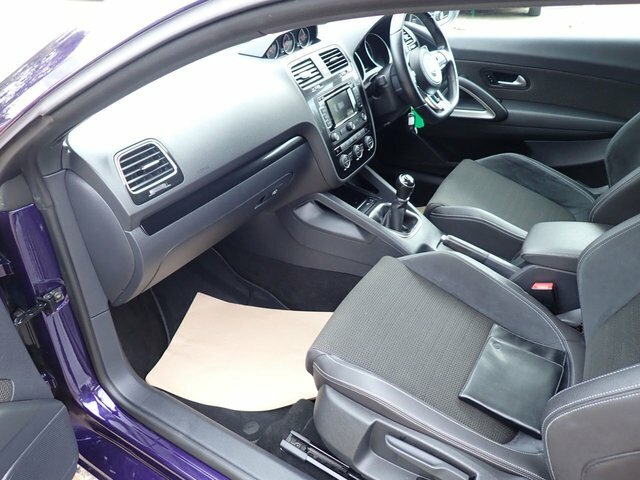 Volkswagen Scirocco 2.0 Tdi Bluemotion Tech Red #9