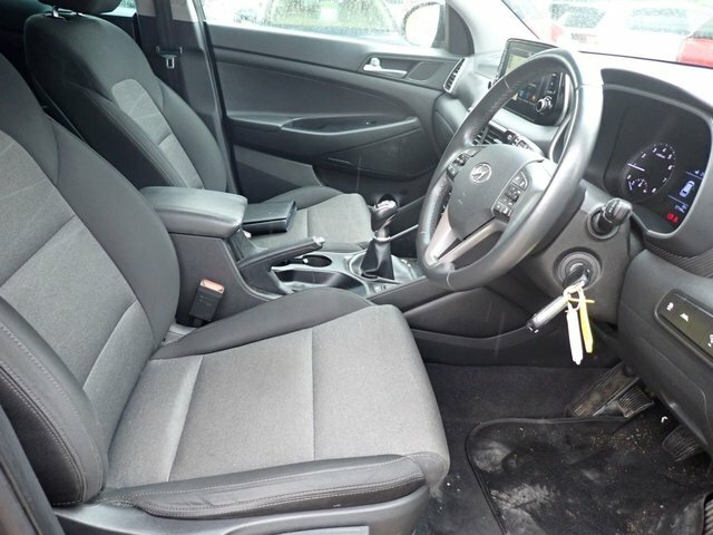 Hyundai Tucson 1.6 Gdi Se Nav Suv Euro 6 Ss Grey #5