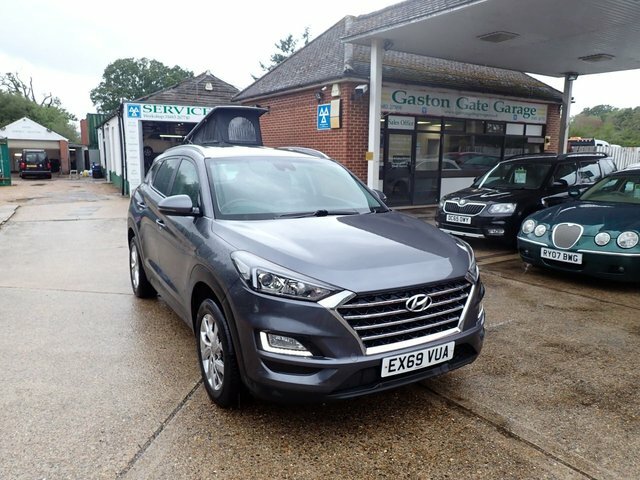 Hyundai Tucson 1.6 Gdi Se Nav Suv Euro 6 Ss Grey