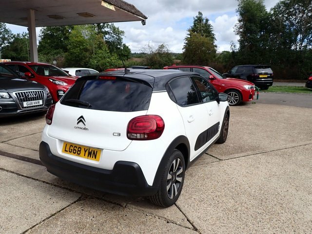 Citroen C3 1.2 Puretech Flair Hatchback Eur White #2