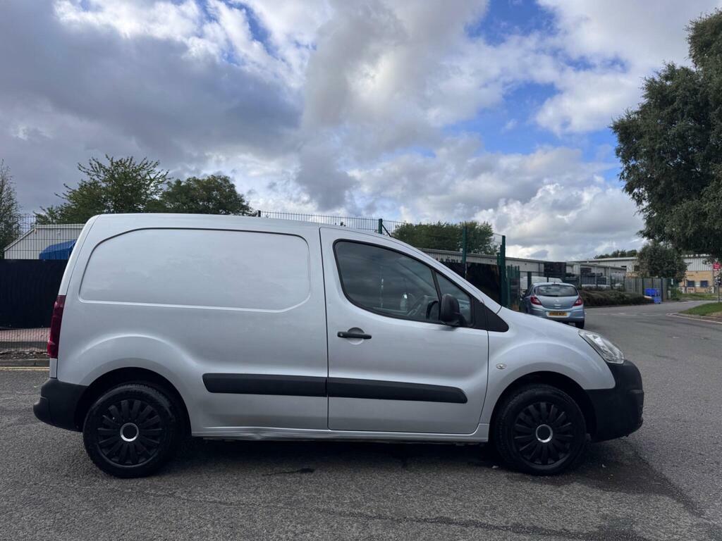 Citroen Berlingo White #14