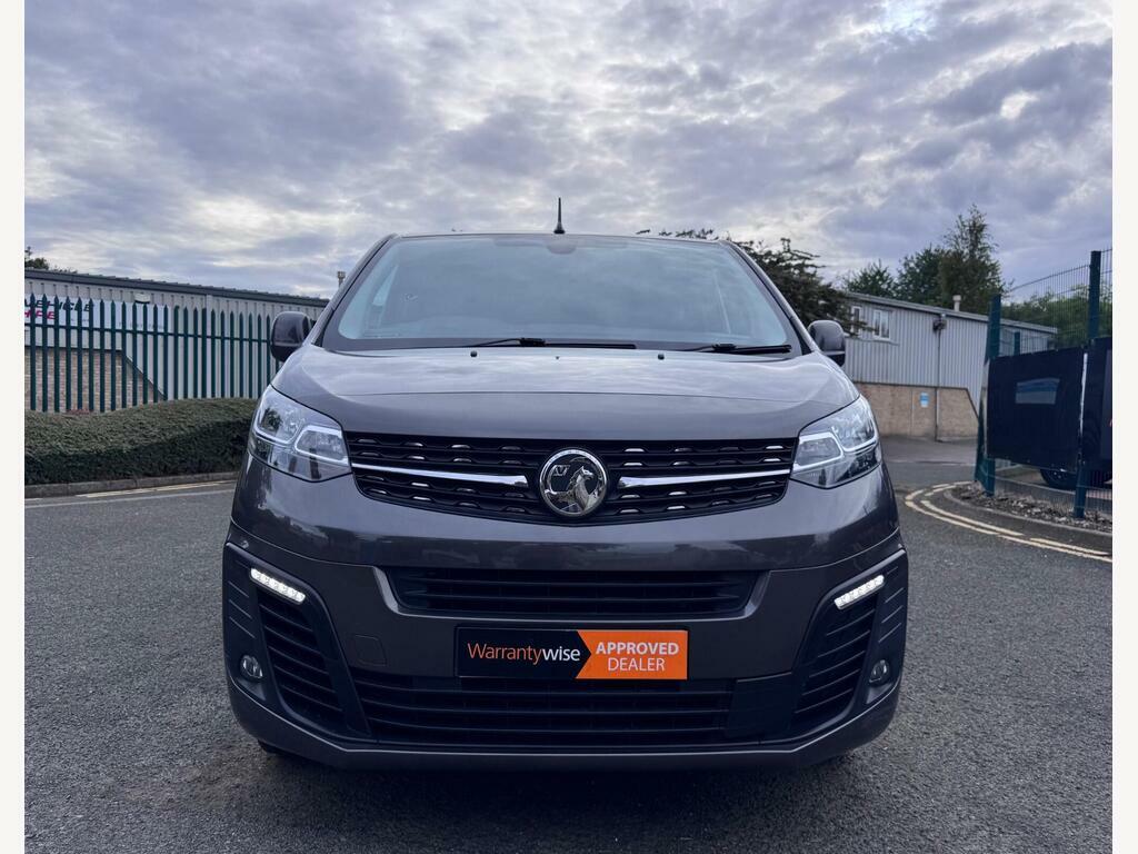Vauxhall Vivaro 2.0 Turbo D 3100 Sportive L2 H1 Euro 6 S S Grey #2
