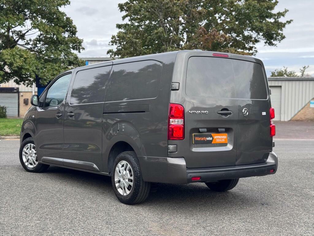 Vauxhall Vivaro Vivaro 2900 Dynamic Ss White #11
