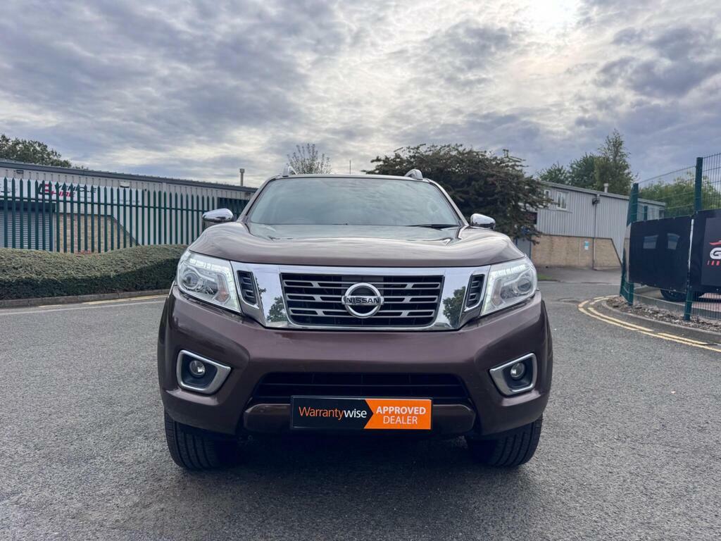 Nissan Navara 2.3 Dci Tekna 4Wd Euro 6 Brown #2