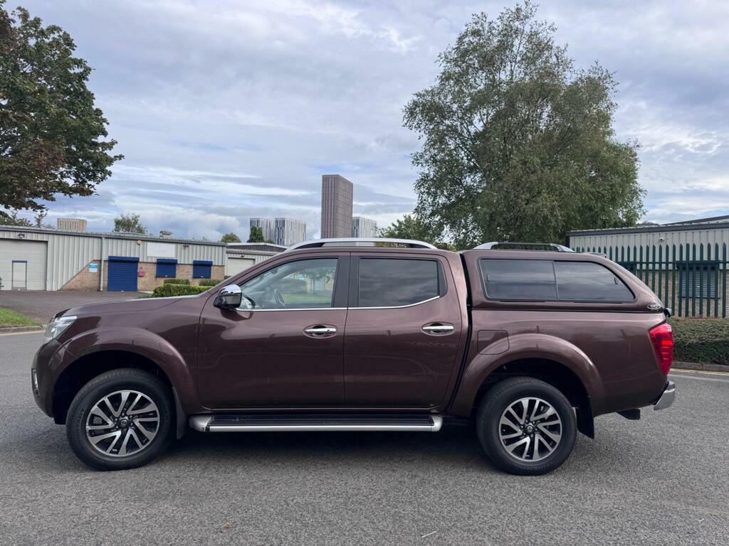 Nissan Navara 2.3 Dci Tekna 4Wd Euro 6 Brown #4