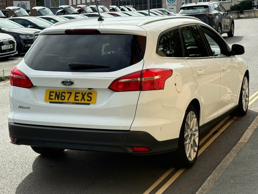 Ford Focus 1.5L Titanium X White #6