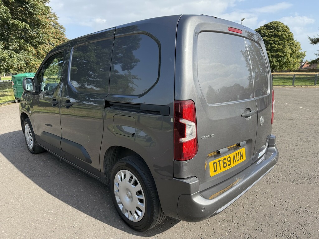 Vauxhall Combo Panel Van 1.5 Turbo D 2000 Sportive 202069 Grey #3