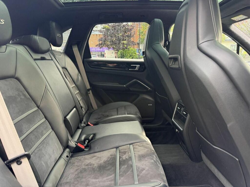 Porsche Cayenne E-hybrid Tiptronic S Blue #19