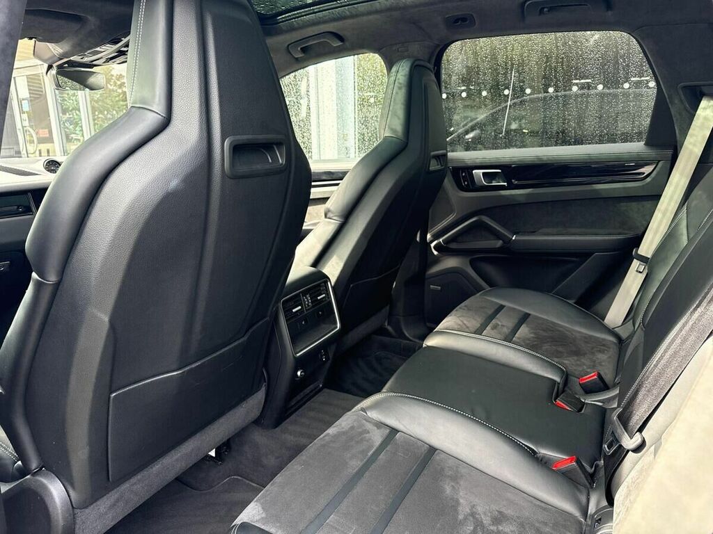 Porsche Cayenne E-hybrid Tiptronic S Blue #17