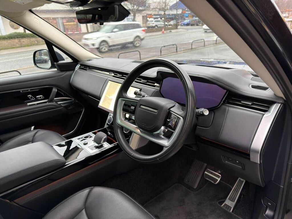 Land Rover Range Rover First Edition Black #11