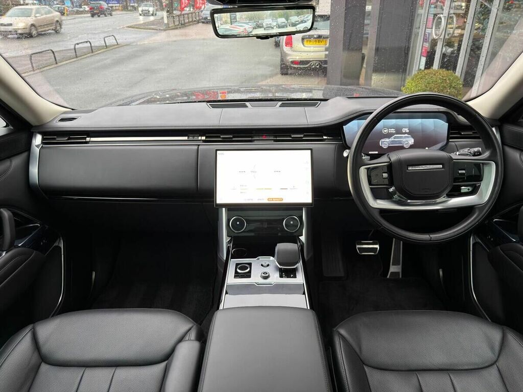 Land Rover Range Rover First Edition Black #10