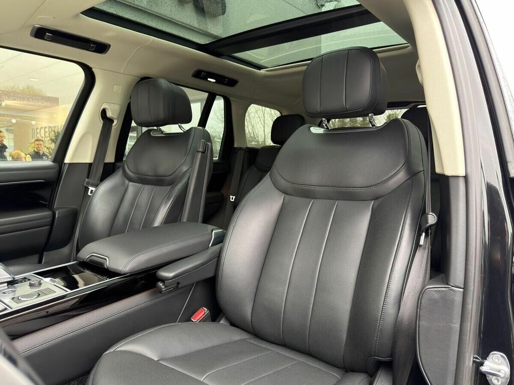Land Rover Range Rover First Edition Black #15