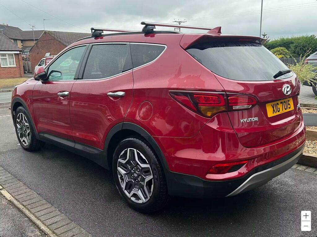 Hyundai Santa Fe 2.2 Crdi Blue Drive Premium 4Wd Euro 6 Ss Red #4