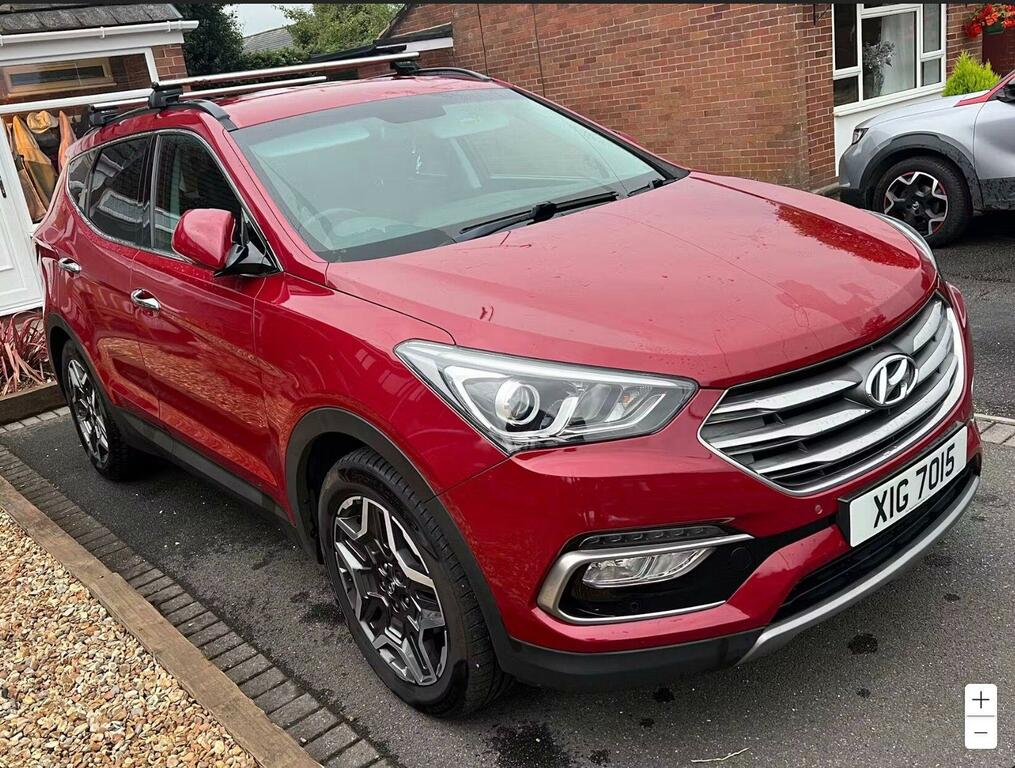 Hyundai Santa Fe 2.2 Crdi Blue Drive Premium 4Wd Euro 6 Ss Red