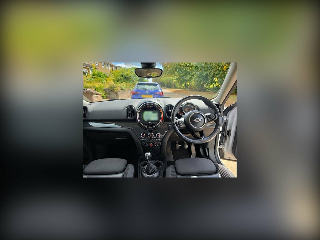 Mini Countryman 1.5 Cooper Suv Euro 6 Ss 136 White #4
