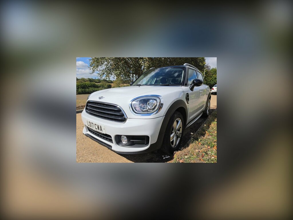 Mini Countryman 1.5 Cooper Suv Euro 6 Ss 136 White #2