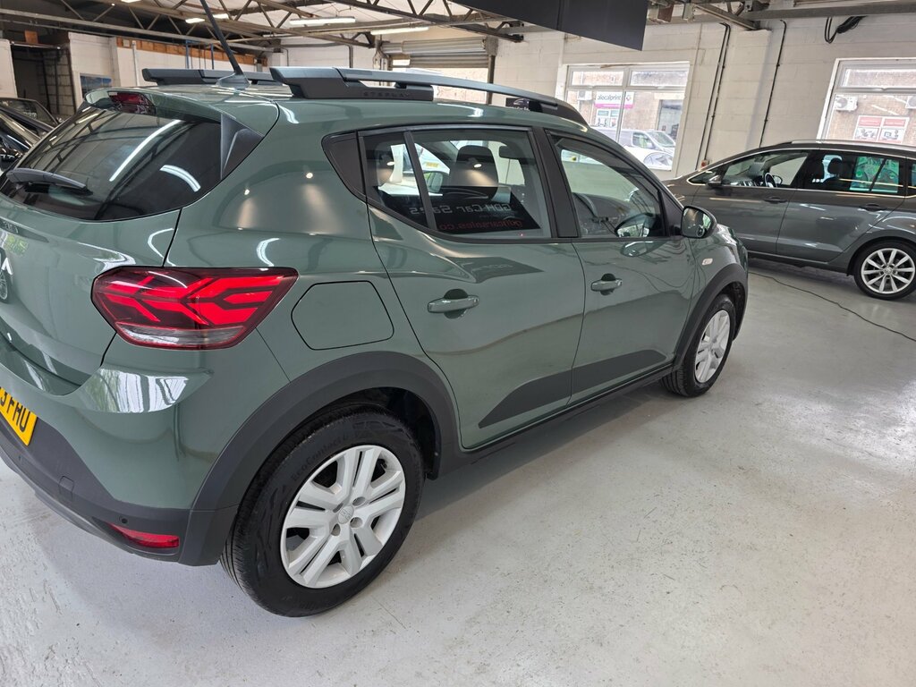 Dacia Sandero Stepway 1.0 Tce Expression Hatchback Eur Green #5