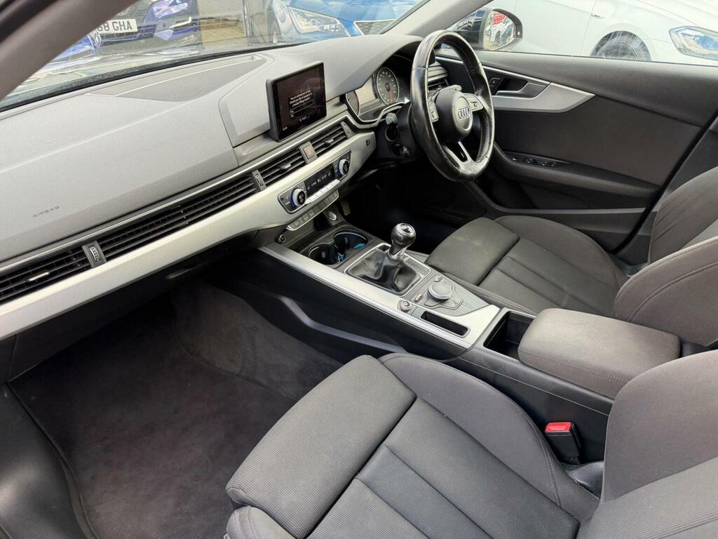 Audi A4 Avant Estate Silver #14