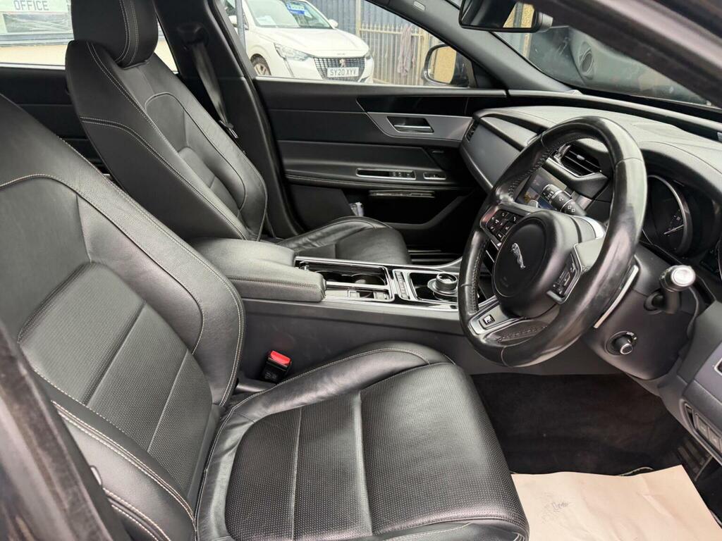 Jaguar XF 2.0 Portfolio 177 Bhp Black #17