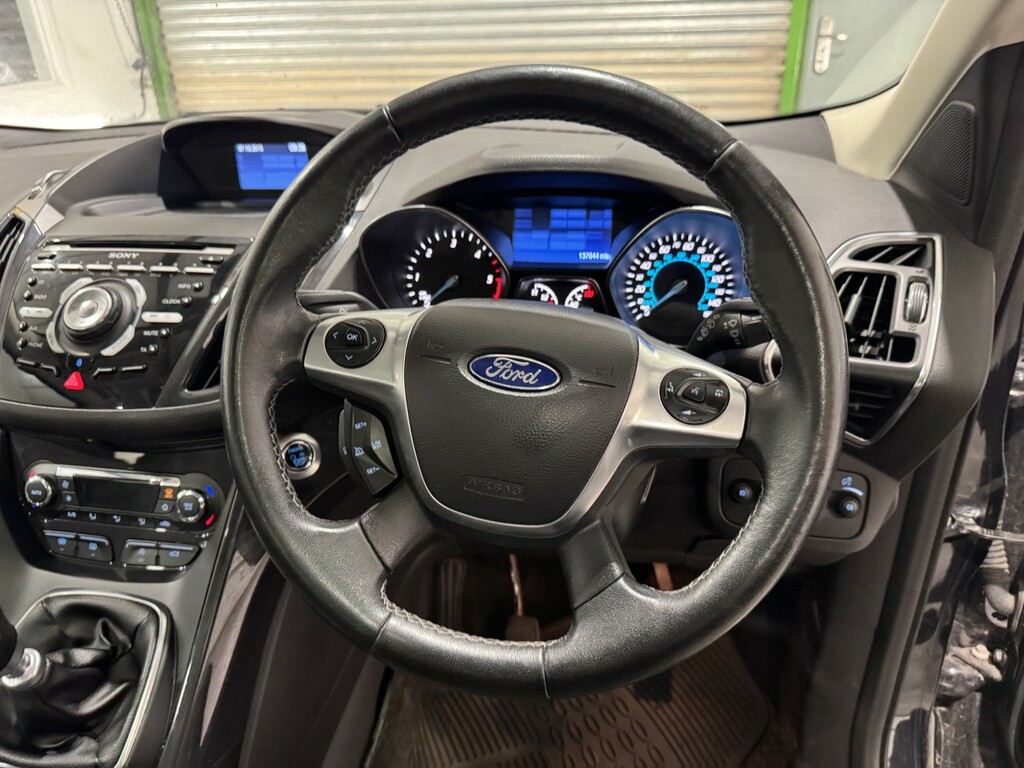 Ford Kuga 2.0 Tdci Titanium Powershift Awd Orange #23