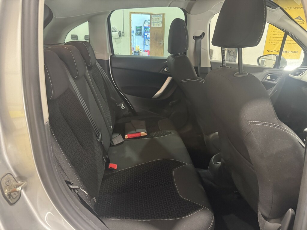 Citroen C3 Hatchback Green #24