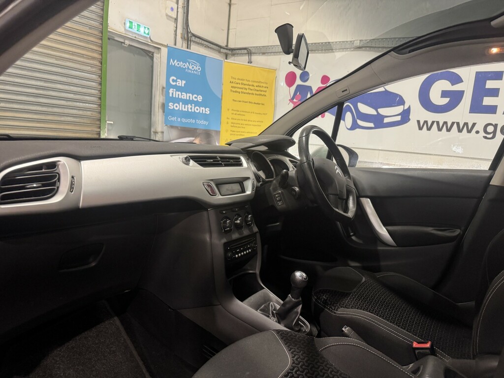 Citroen C3 Hatchback Green #31
