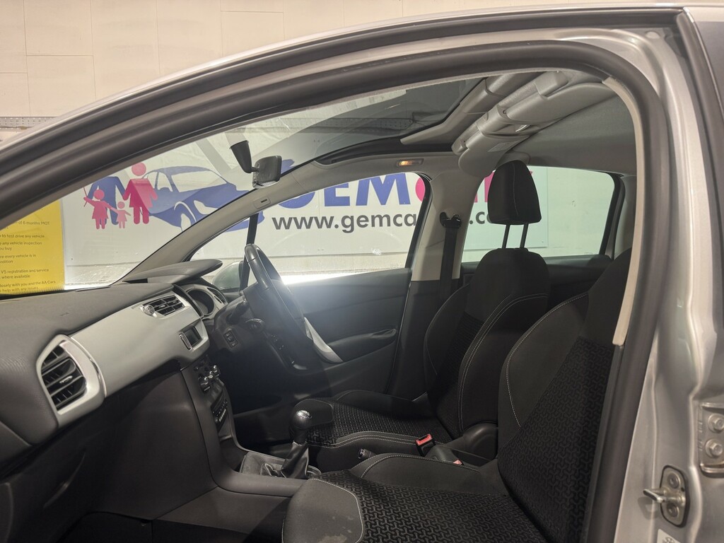 Citroen C3 Hatchback Green #30
