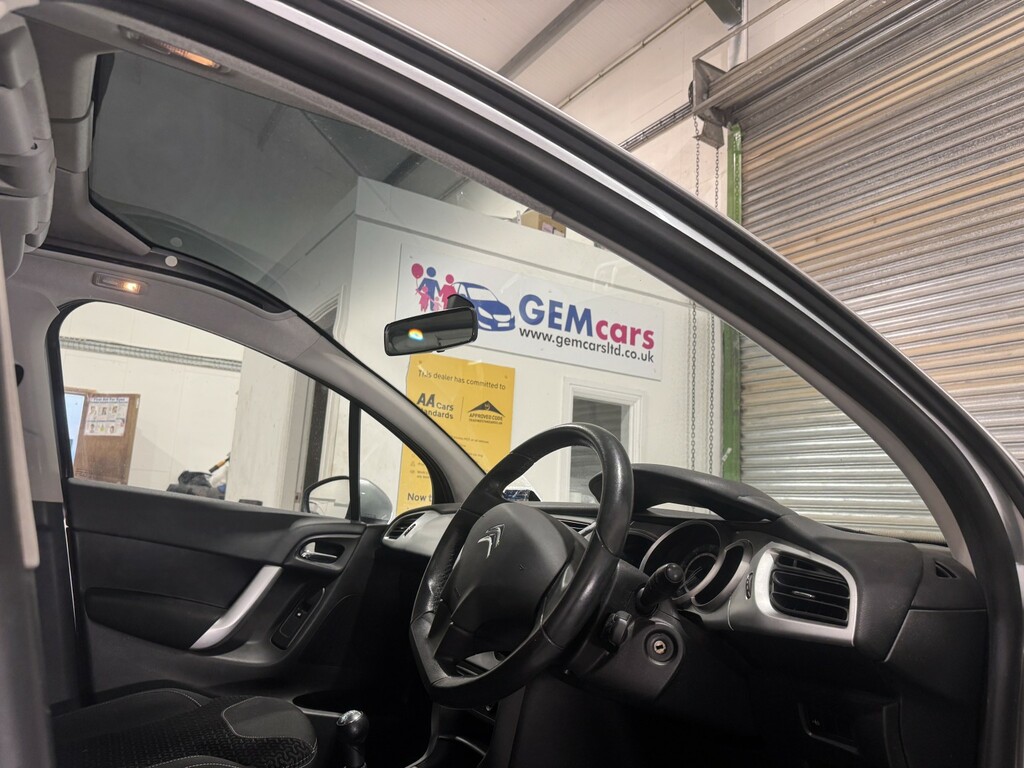 Citroen C3 Hatchback Green #22