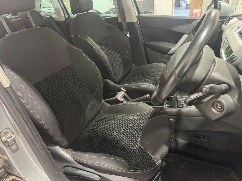 Citroen C3 Hatchback Green #13
