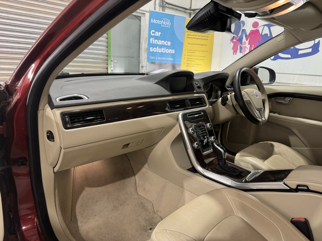 Volvo V70 2.4 D5 Business Edition Ss Blue #33