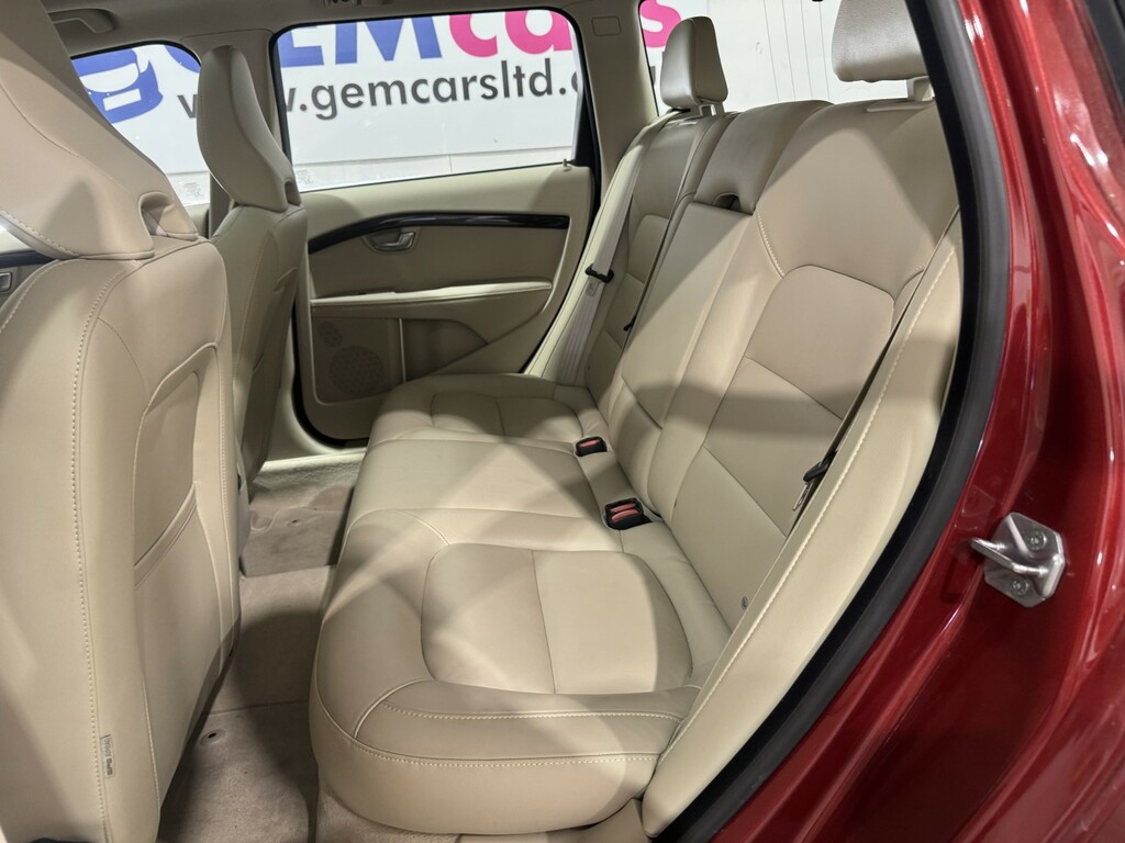 Volvo V70 2.4 D5 Business Edition Ss Blue #28