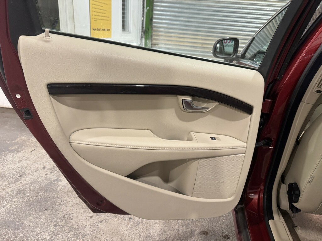 Volvo V70 2.4 D5 Business Edition Ss Blue #27