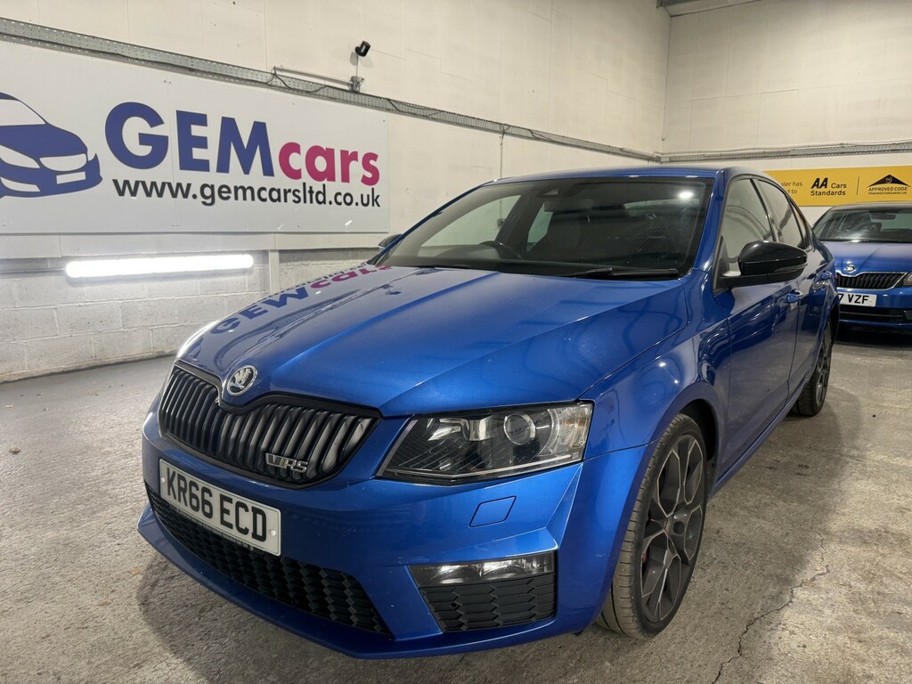 Skoda Octavia 2.0 Tfsi Vrs Blue