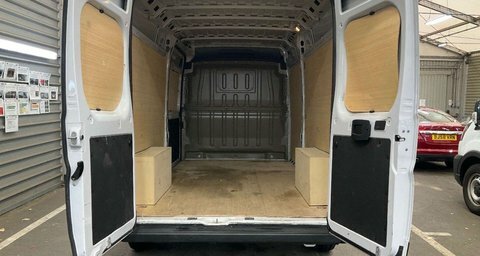 Peugeot Boxer 2.2 Boxer 35 White #3