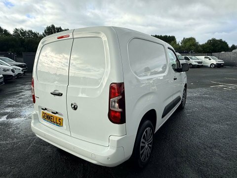 Vauxhall Combo Panel Van 1.6 Turbo D 2300 Sportive L1 H1 Euro 6 White #8