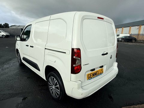Vauxhall Combo 1.5 Combo 2300 White #6