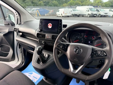Vauxhall Combo Panel Van 1.6 Turbo D 2300 Sportive L1 H1 Euro 6 White #9