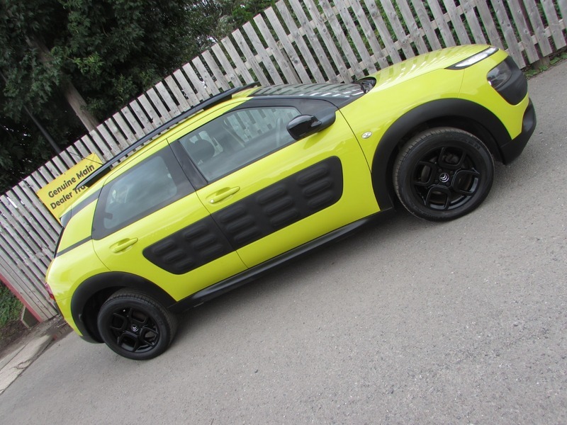 Citroen C4 Cactus 1.6 Bluehdi Flair Red #9