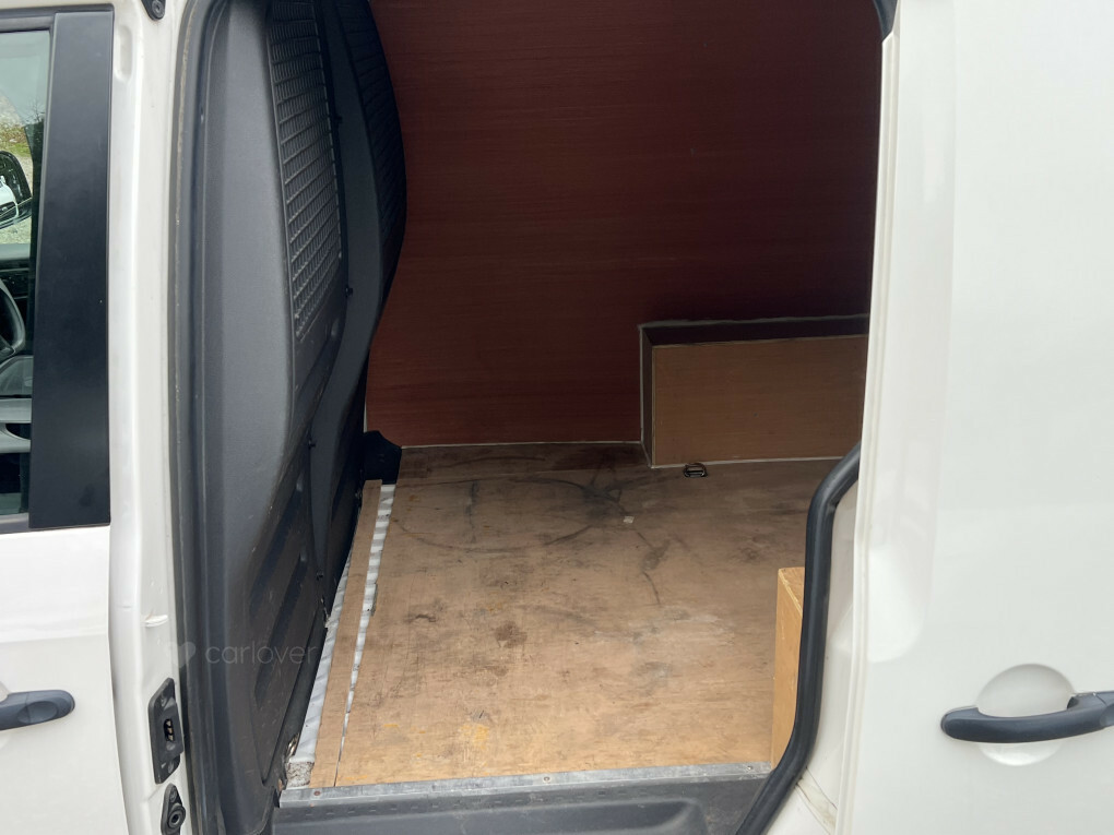 Volkswagen Caddy Startline White #10