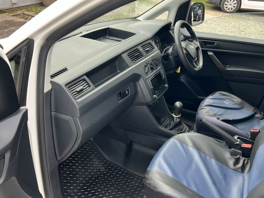 Volkswagen Caddy Startline White #13