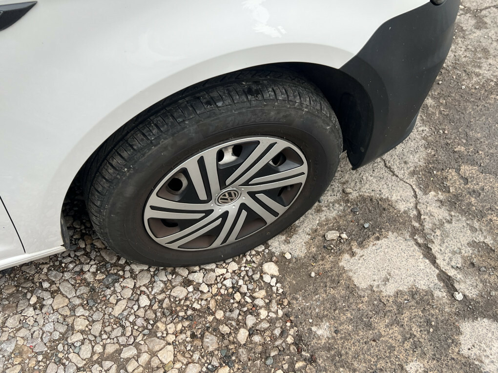 Volkswagen Caddy Startline White #18