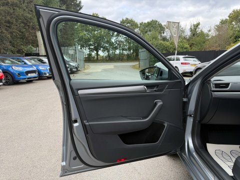 Skoda Superb 2.0Tdi Se S Silver #35
