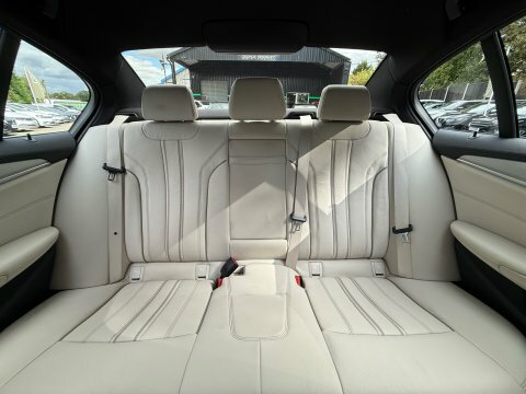 BMW 5 Series Saloon Grey #16