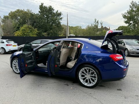 Maserati Ghibli Saloon Black #45