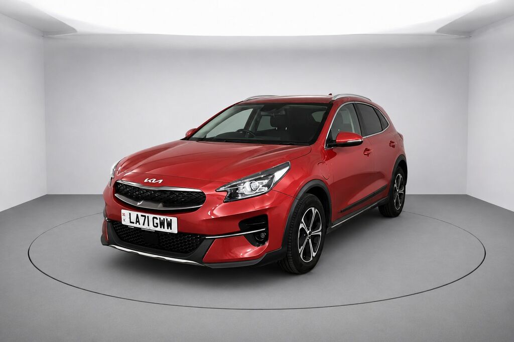 Kia Xceed 1.6 Gdi 8.9Kwh 3 Suv Plug-in Hybrid Dct Red